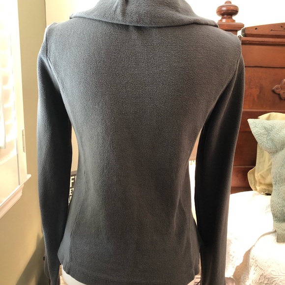 Adorable Chalet short cropped jacket - Picture 2 of 7